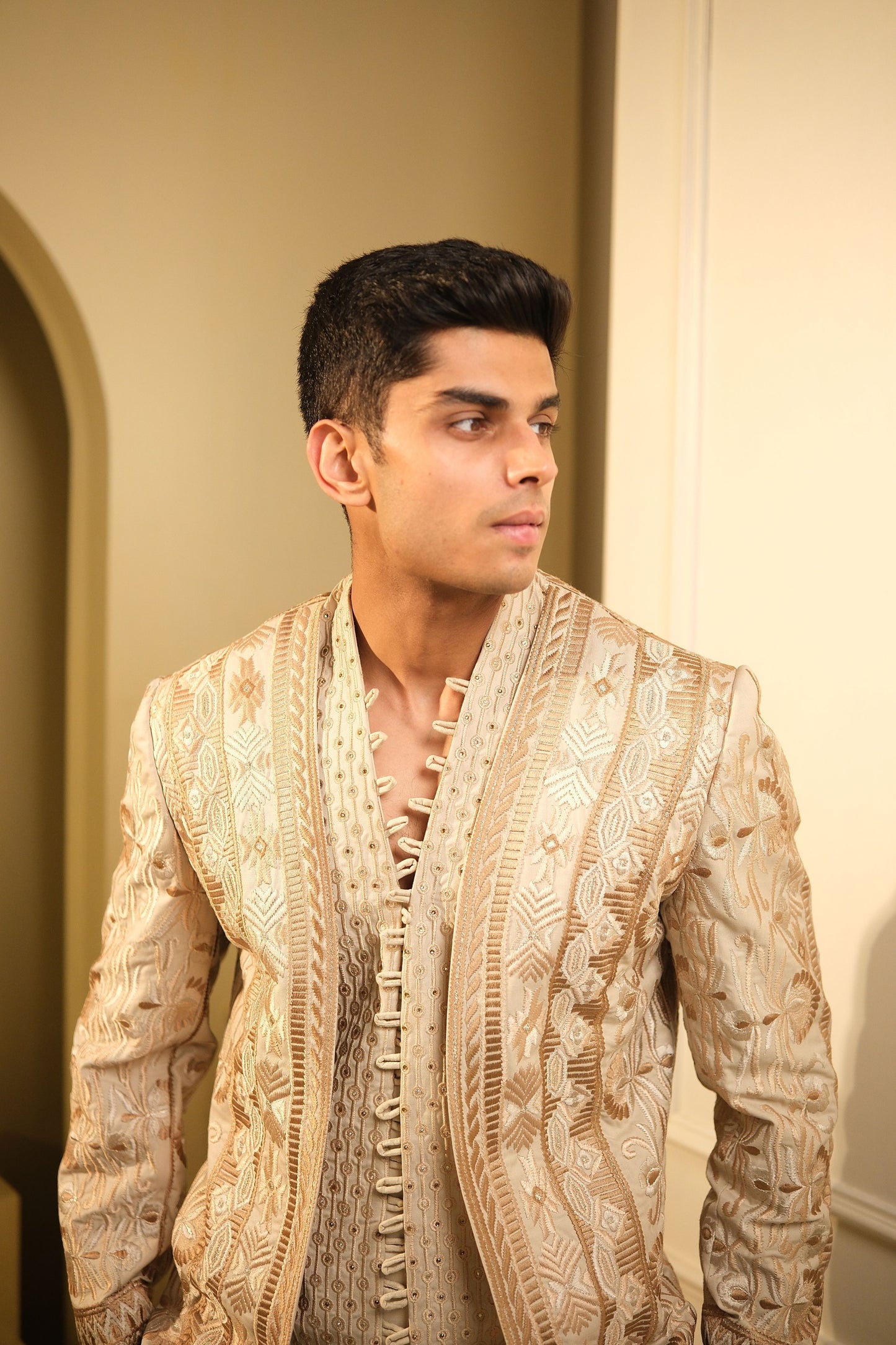 Viraasat – Men's Hand Embroidered Jacket Set